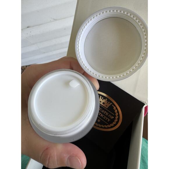 D'OR24K Prestige Endless Beauty Multi-Vitamin Recovery 24H Moisturizer 1.7 Fl Oz - Picture 5 of 6